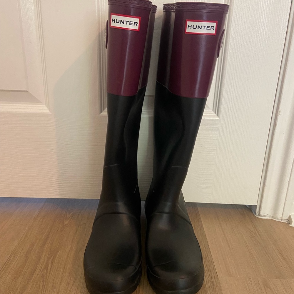 Colorblock Plum boots